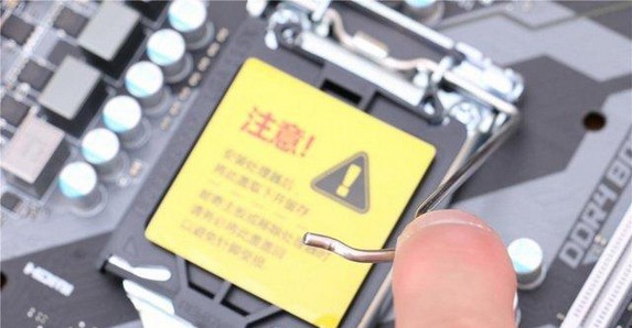 怎样组装电脑？电脑新手自己组装电脑应该怎么做？